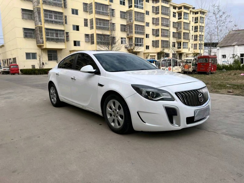 徐州16年别克君威2