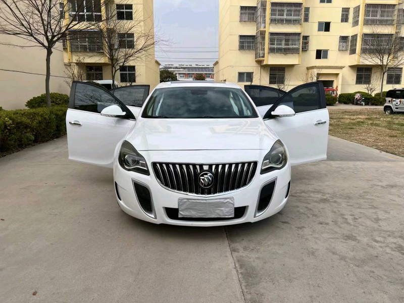 徐州16年别克君威6