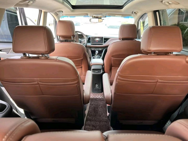 徐州19年别克GL67