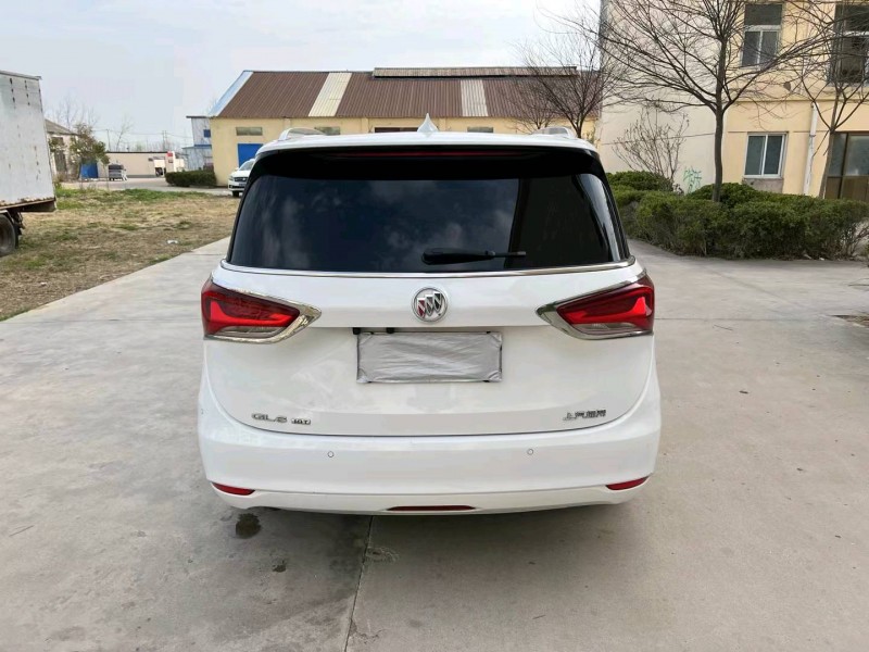 徐州19年别克GL69