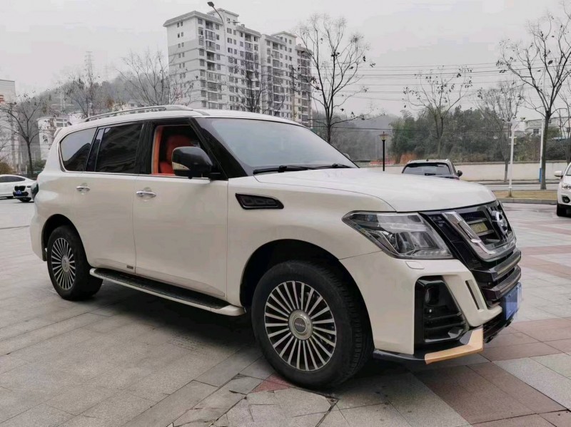 广州19年日产途乐3