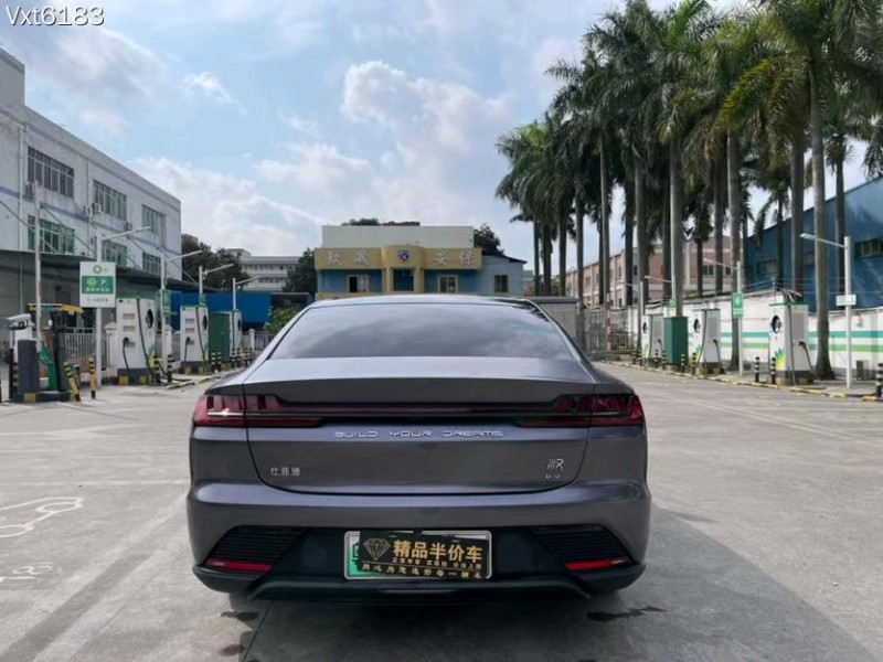 广州21年比亚迪秦9