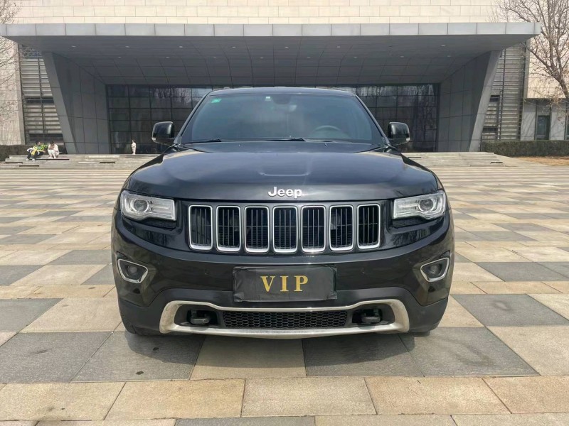 沈陽14年Jeep大切諾基1
