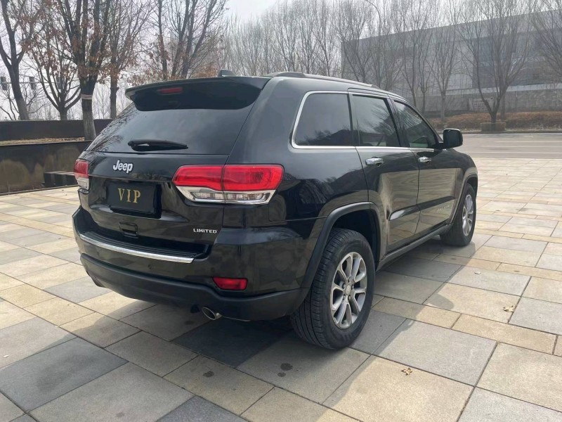 沈陽14年Jeep大切諾基7
