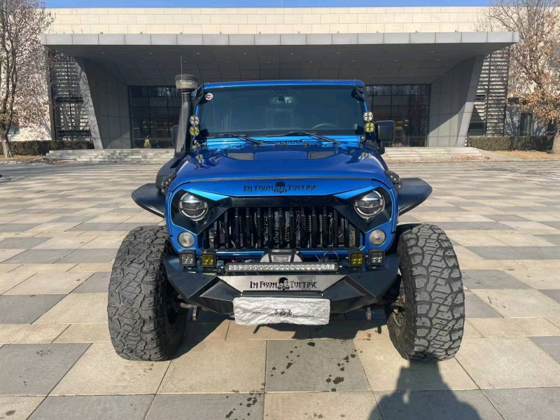 沈陽14年Jeep牧馬人1