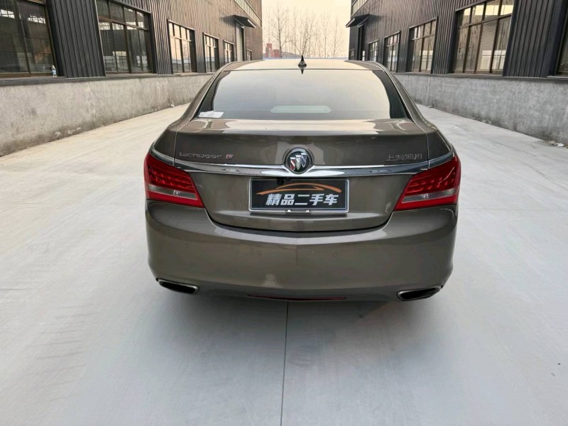 徐州15年别克君越5