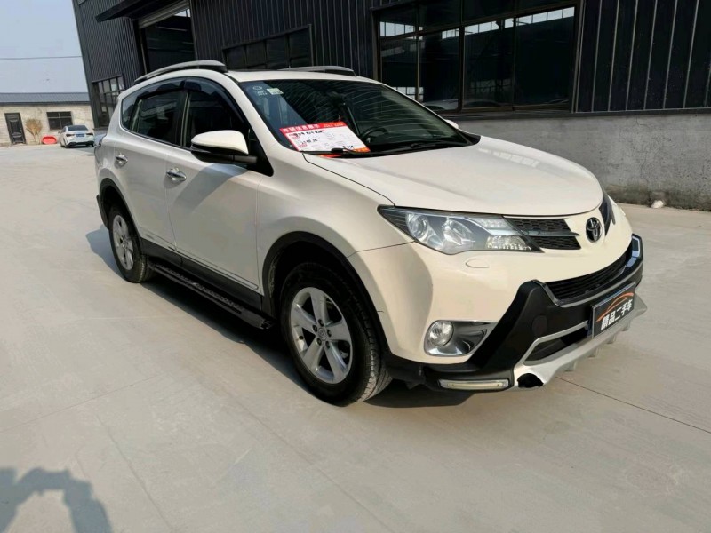 徐州14年丰田RAV42