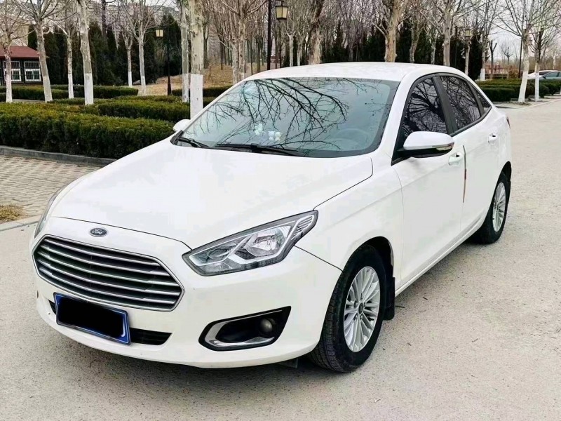 聊城18年福特福克斯3