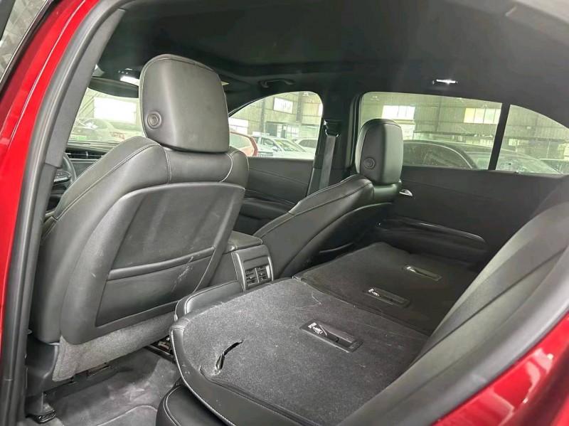 宜昌22年凯迪拉克XT47