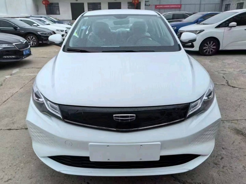 宜昌24年吉利帝豪EV1