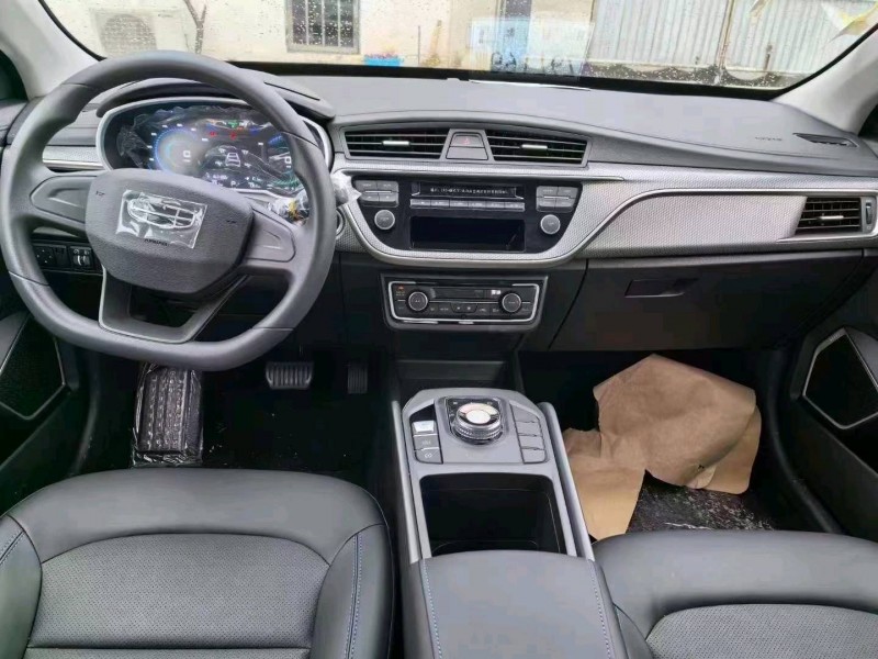 宜昌24年吉利帝豪EV3