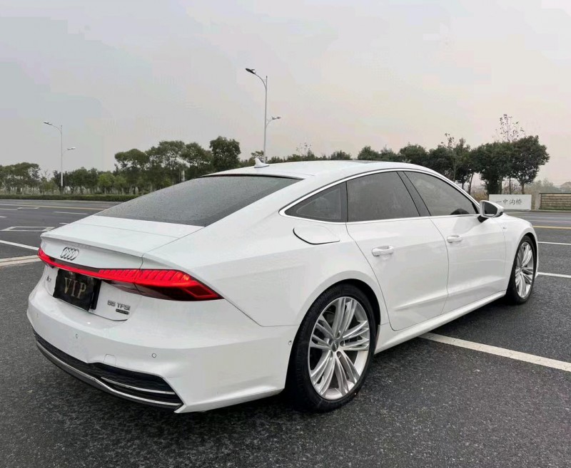 盐城19年奥迪A7L9