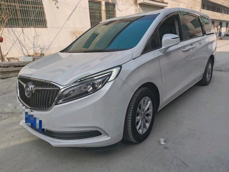 东营19年别克GL82