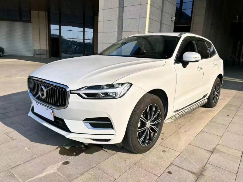 重庆20年沃尔沃XC602