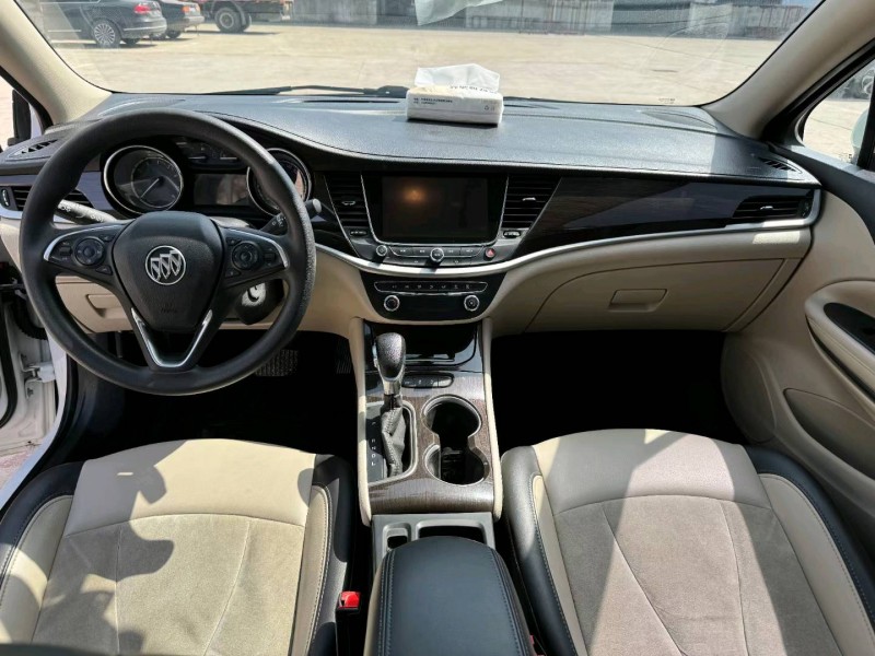 徐州18年别克威朗4