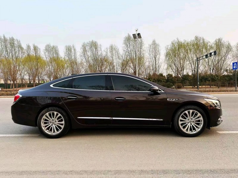 枣庄16年别克君越7