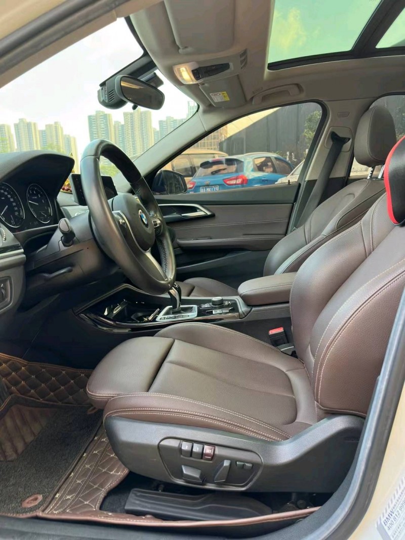 佛山20年宝马1系5