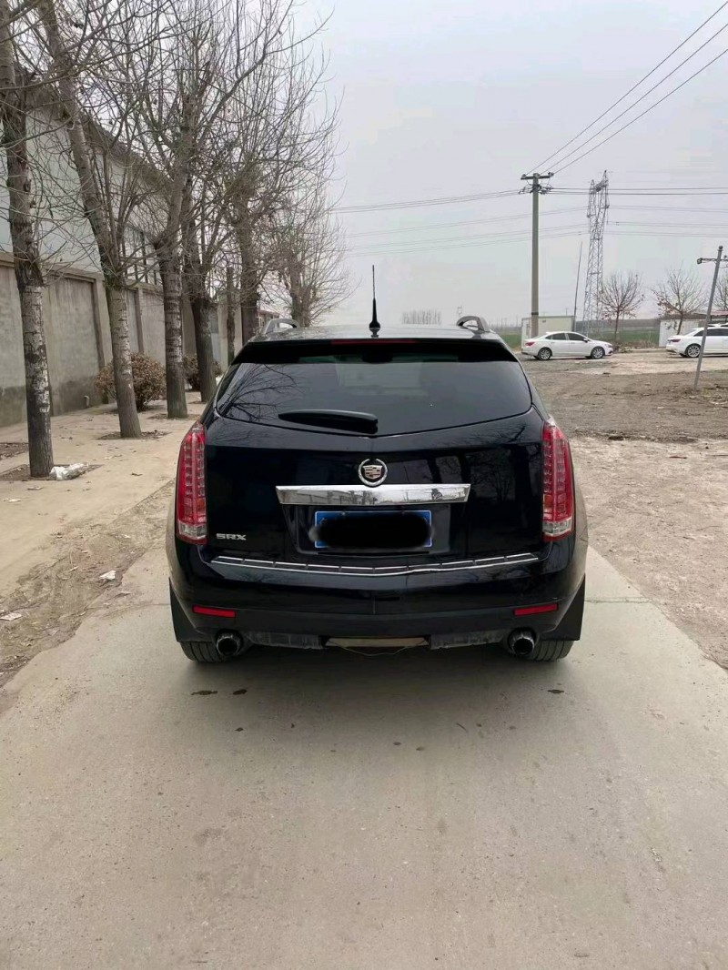 保定12年凯迪拉克SRX9