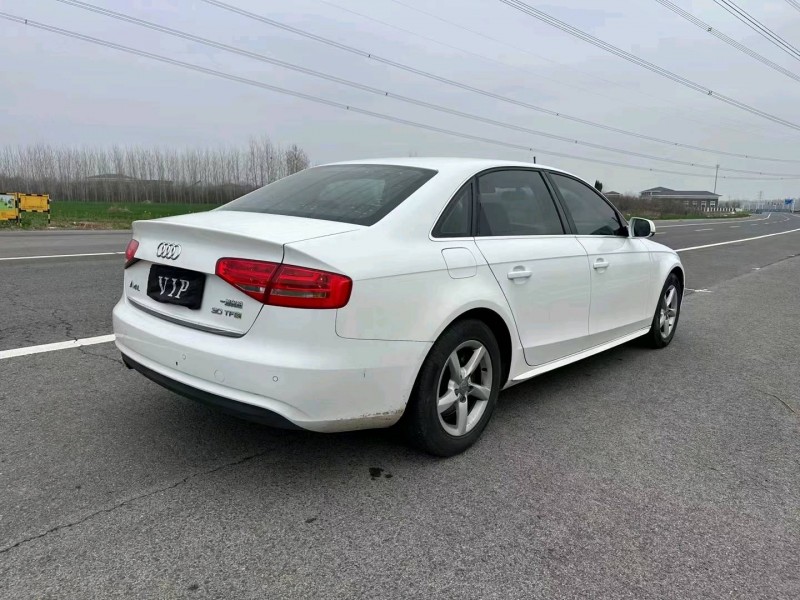 常州14年奧迪A4L8