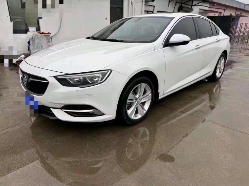 徐州19年别克君威3