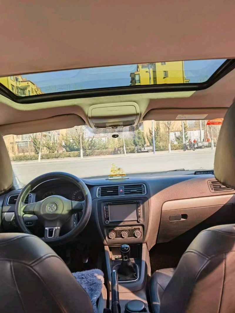 邯郸15年大众速腾8