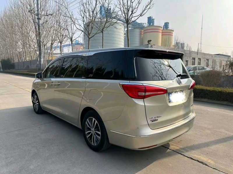 枣庄18年别克GL84