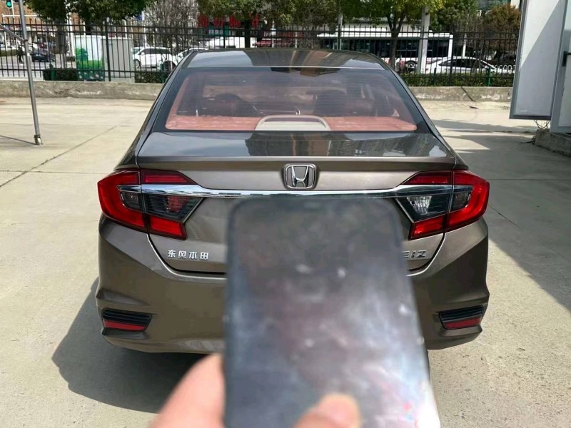 珠海17年本田哥瑞6
