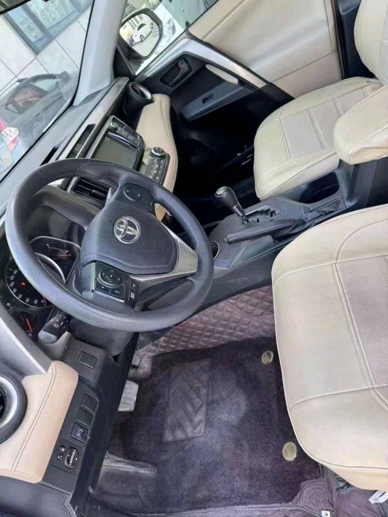 淄博16年丰田RAV4荣放7