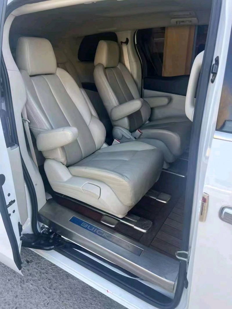 枣庄21年别克GL85