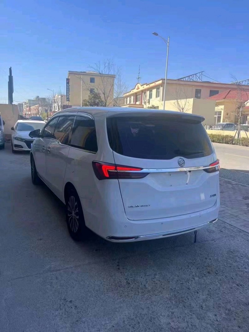 枣庄21年别克GL89