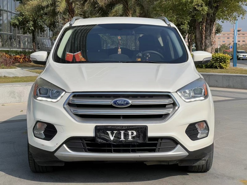 东莞17年福特翼虎1