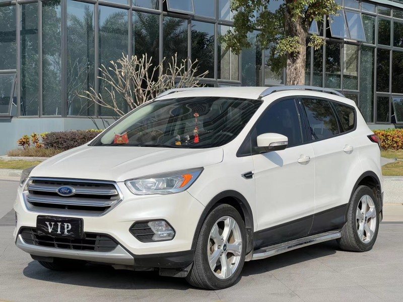 东莞17年福特翼虎3