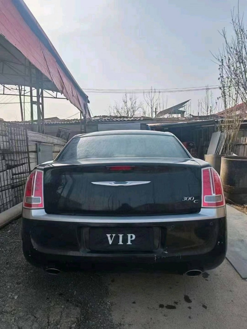 邯郸15年克莱斯勒300C7