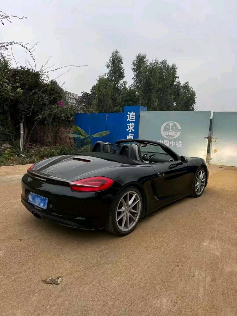 珠海17年保时捷Boxster7