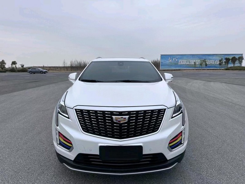 盐城20年凯迪拉克XT51