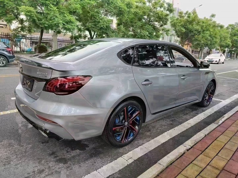 黔西南21年名爵63