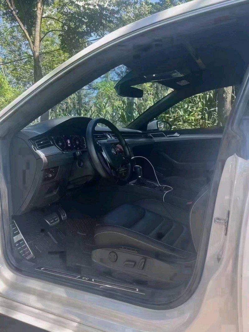 黔西南19年大眾CC8