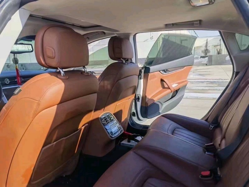 邯郸15年玛莎拉蒂总裁7