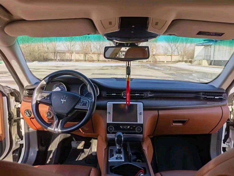 邯郸15年玛莎拉蒂总裁8