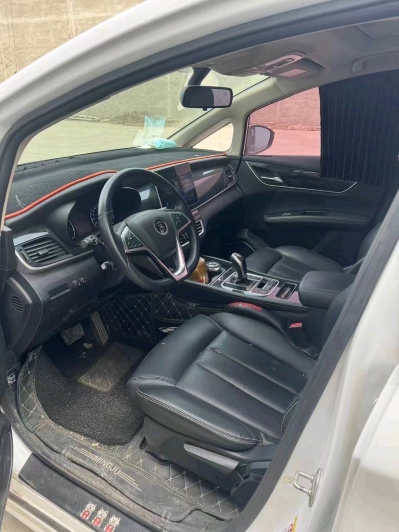 菏泽20年比亚迪宋MAX5