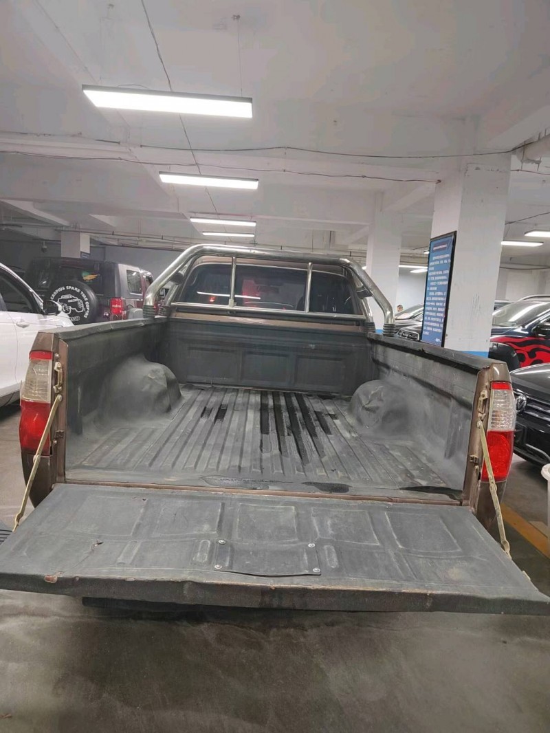 黔西南20年中興威虎4