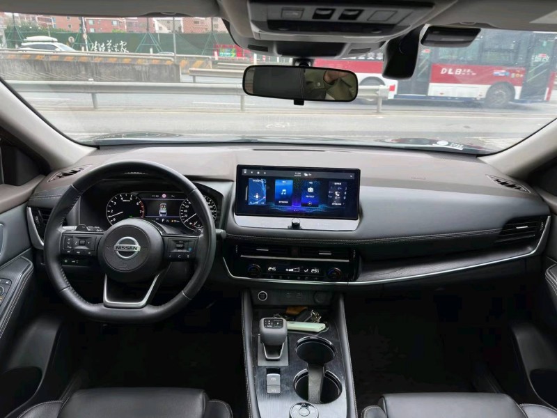 佛山21年日产奇骏5