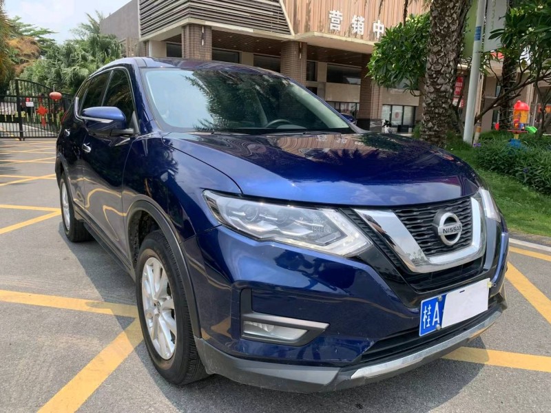 佛山20年日产奇骏8