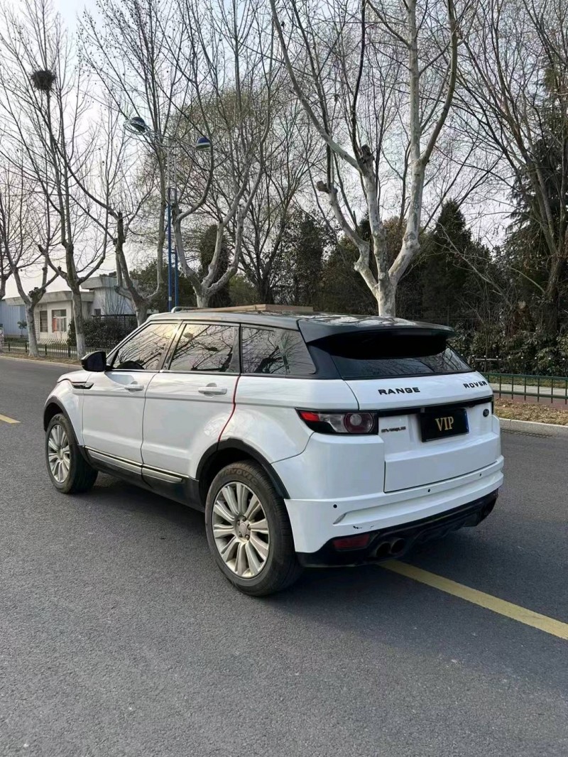 宿迁16年路虎极光8