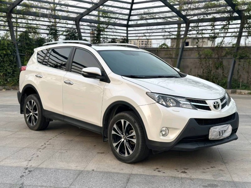 广州15年丰田RAV4荣放3