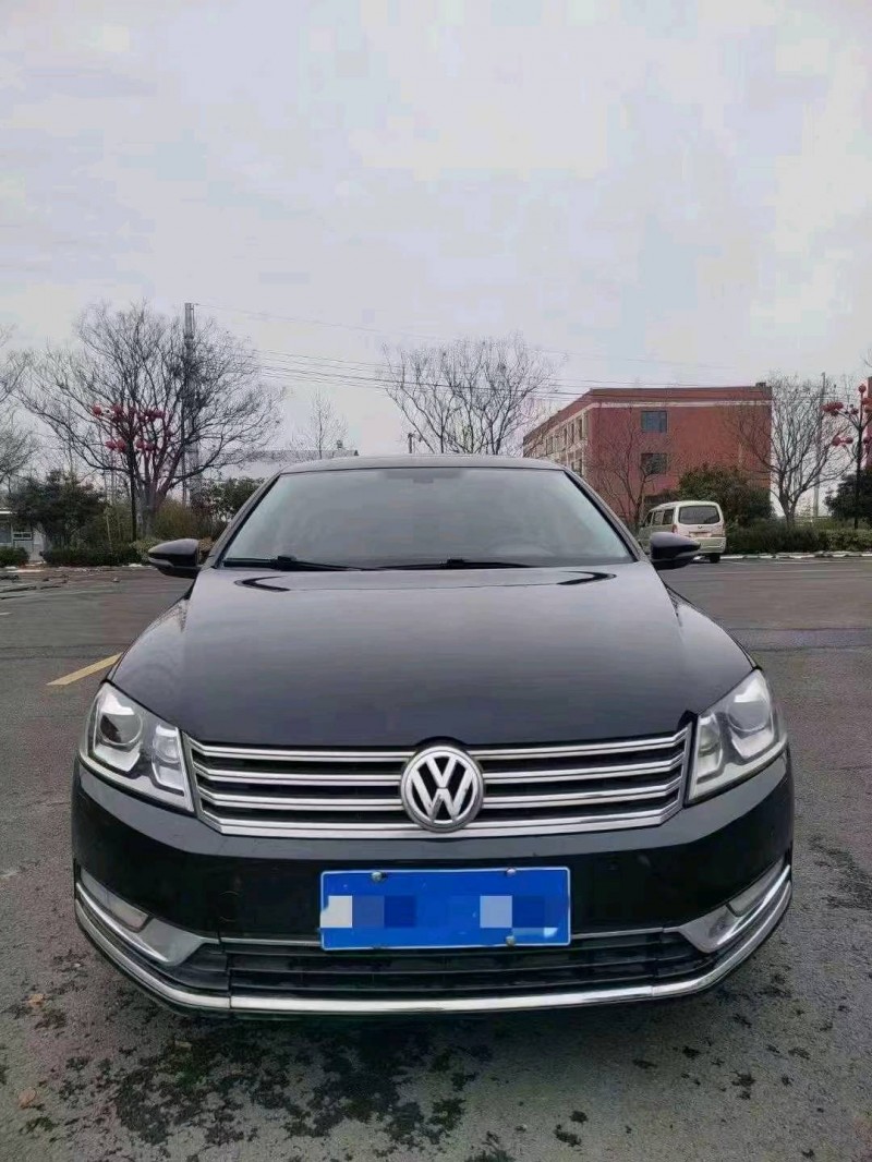 济南13年大众迈腾1