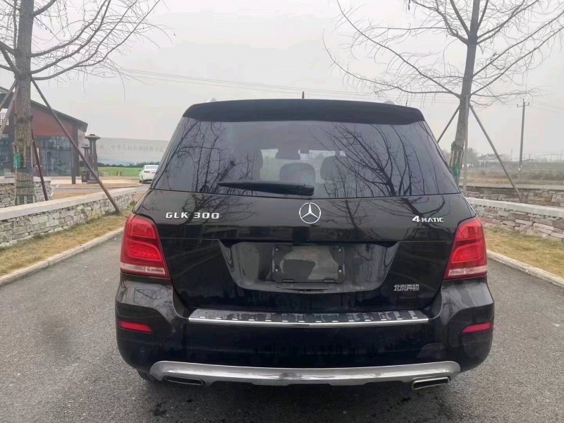 东营13年奔驰GLK7