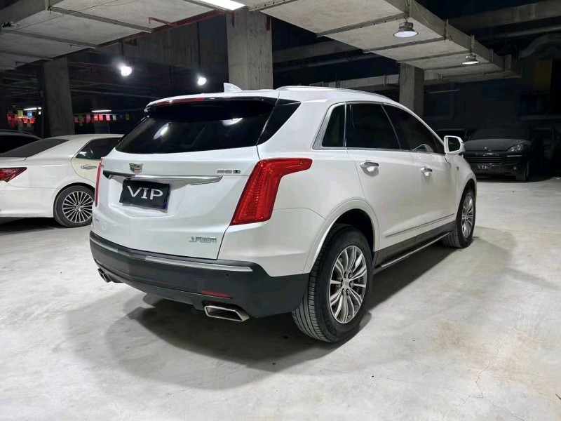 邵阳17年凯迪拉克XT59