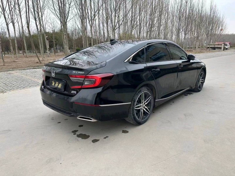 枣庄22年本田雅阁4