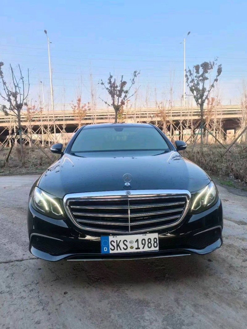 东营18年奔驰E1